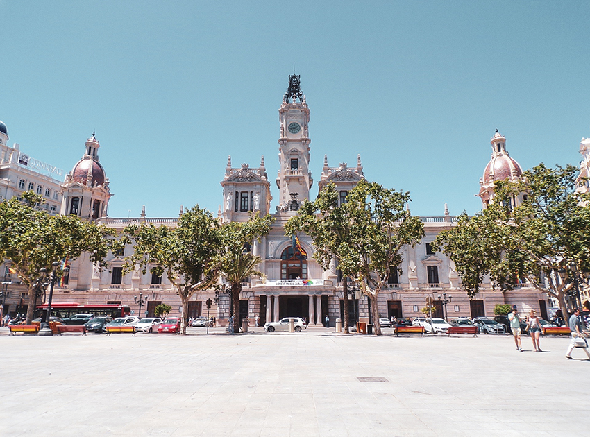 Institucional
